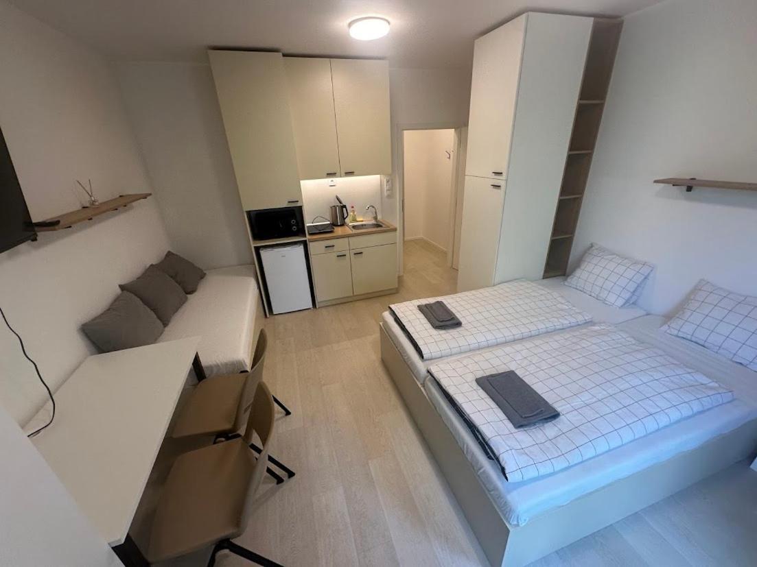 Bella Apartments Brno Luaran gambar