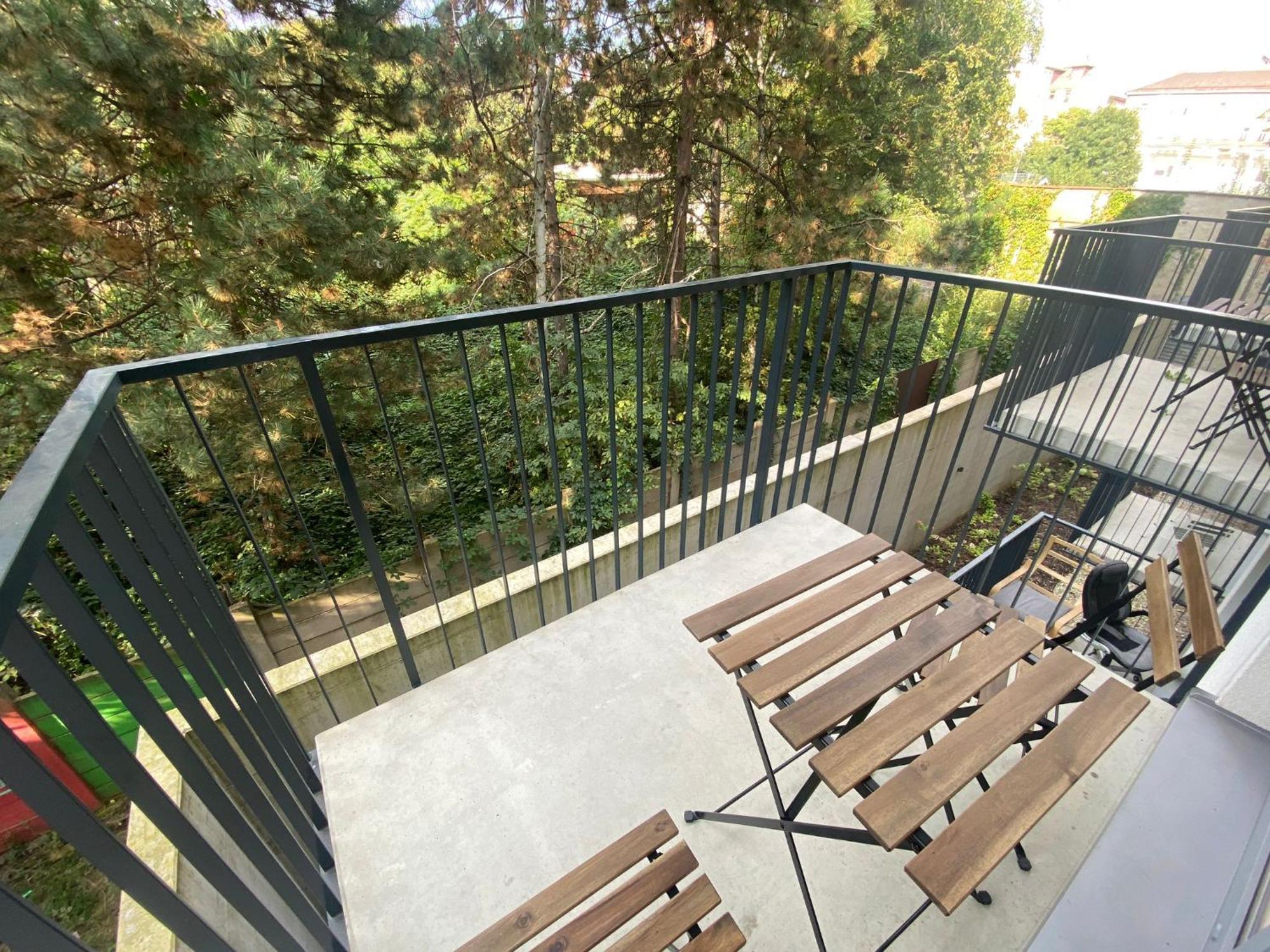 Bella Apartments Brno Luaran gambar